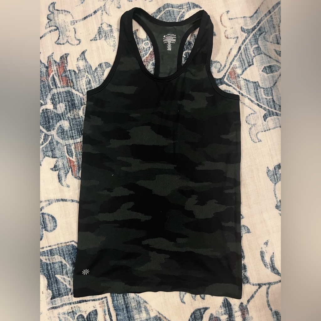 Athleta Camo Momentum Seamless Racerback Tank Top Black Gray Women's Sz Xs